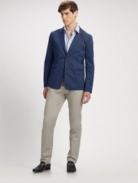 Deconstructed sportcoat of lightweight stretch-cotton with front welt pockets and a single vent for a modern fit.Buttonfront closureSide welt pocketsCottonDry cleanImported