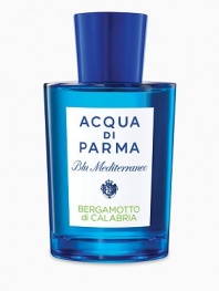 The land of Calabria. Strong and intense. Only here does authentic bergamot find its natural habitat. Its sparkling notes appear at the onset in a unique fragrance, enhanced by the freshness of citron, red ginger and cedar wood. At the base, an unprecedented combination of vetiver, benzoin, and musk, resulting in a sunny and jovial fragrant experience.