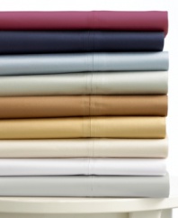 Outfit your home in classic luxury with Lauren Ralph Lauren's Prescott sateen pillowcases. Woven of soft, breathable 500-thread count cotton and available in a versatile palette of sophisticated, modern hues.