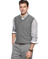 Layer it up for a classic cool-weather look. This sweater vest from Tasso Elba streamlines your look.