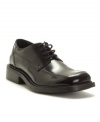 Flawless attention to detail and a durable rubber sole make these classic moc toe oxford men's dress shoes from Kenneth Cole Reaction a must-have addition to your workweek rotation.