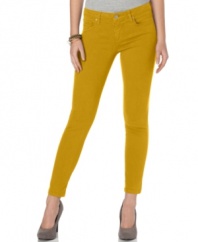 In a yellow hue, these oh-so bright Else skinny jeans look oh-so right for spring!