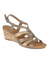 Uproot stagnant style with Life Stride's Nomad wedge sandals. With a natural cork wedge and stunning interwoven straps, you're free to roam with confidence.