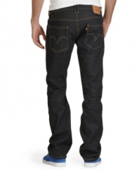 Versatile enough to complement all the looks in your weekend rotation, this boot-cut style from Levi's is a must-have.