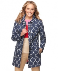Tailored and trim, with a classic trellis print, this charming trench coat from Charter Club is essential. Pair it with anything from crisp khakis to pencil skirts for essential style.