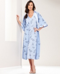 Beautiful details make the difference. Silky satin trims the collar and notched cuffs of this soft, printed jersey robe by Jones New York.