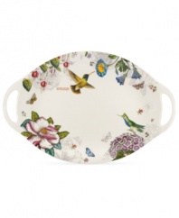 A fresh take on Portmeirion's beloved Botanic Garden pattern, the Botanic Hummingbird platter combines colorful wildlife and muted blooms on modern porcelain with integrated handles.