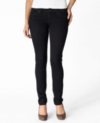 Sleek & chic, these Levi's® Demi Skinny jeans feature an Onyx black wash for a stylish, streamlined silhouette!