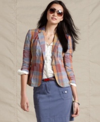 A preppy plaid topper is a springtime essential from Tommy Hilfiger. Get the look in this too-chic blazer - try it with the sleeves rolled!