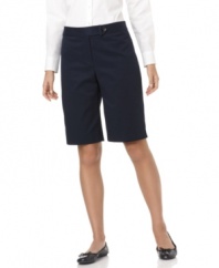 A clean and classic look, these stretch cotton Bermuda shorts are a perfect pick for sophisticated resort style, by Jones New York Signature.