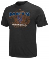 Score a home run in your casual wardrobe -- this New York Mets fashion tee from Majestic steps up to the plate and knocks it out of the park.