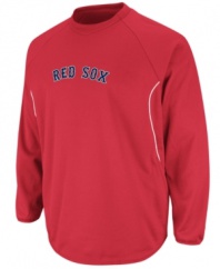 Give credit where it's due. Let everyone know where your support lies with this Boston Red Sox fleece with Therma Base technology from Majestic.