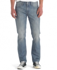 Slim down your denim look this season with these skinny jeans from Levi's in a light wash for summer.