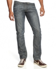 Dial down your look. These Sean John jeans are washed and wrinkled to perfection.