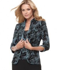 Featuring a subtle hint of sparkle, this beautifully tailored paisley jacket and shell create a sophisticated look by Alex Evenings.