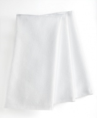 Coordinate a color scheme that works with your style. These crisp, white towels are as indispensable as your kitchen sink. Use them for wiping up spills, lining breadbaskets or even securing a bowl as you whisk! Limited lifetime warranty.