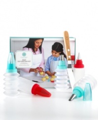 Channel the designer inside by creating mouthwatering desserts and impressive designs with this easy decorating kit that includes everything you need to turn a treat into a masterpiece. This kit lets you handle frosting with ease and precision, including decorating bottles, tips, spatula and more. Limited lifetime warranty.