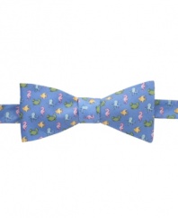 Surefire shore style. Give a nod and a wave to the beach with this bowtie from Countess Mara.