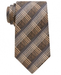 With a complementary dual pattern, this tie from Alfani is perfect for the modern man's dress wardrobe.