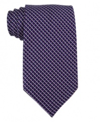 Prints charming. This tie from Club Room has a classic pattern for surefire sophistication.