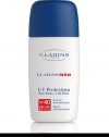 UV Plus SPF 40 for Men protects skin from the sun and pollution when playing sports, when in the city, or during the weekend. Its incredibly fine oil-free texture leaves no traces on the skin while the micronized, microdispersed 100% mineral screen ensures perfect protection and guarantees optimal tolerance. 