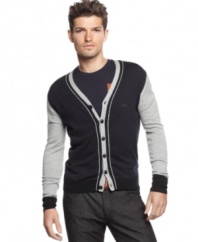 Upgrade your casual look with the buttoned-up style of this cardigan from Armani.