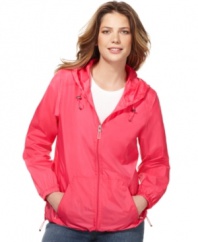A light-as-air raincoat is a springtime essential from Style&co. Sport. Available in punchy colors, it adds a cheerful touch to stormy days!