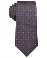 Pinpoints of color on this Ben Sherman skinny tie are the perfect way to update any solid dress shirt.