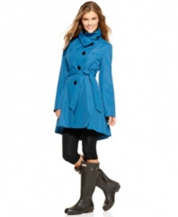An flared shape lends feminine appeal to this Steve Madden trench coat -- perfect for transitioning to chillier weather.