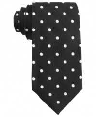 Get spotted. This tie from Tommy Hilfiger instantly rounds out your look.