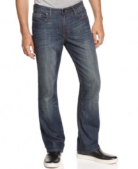 A casual must-have, these Kenneth Cole Reaction jeans are just right for the weekend rotation.