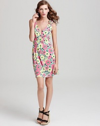 Welcome the day in a brightly patterned silhouette like this Lilly Pulitzer sleeveless dress. Applied flowers at each shoulder beautifully reflect the floral sentiment.