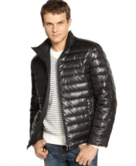 Switch up your look to suit your personal style with the sleek, reversible design of this quilted cotton jacket from Kenneth Cole.