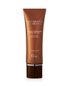 All of the sun's benefits and none of its dangers, in a satiny, golden gel that mimics a natural tan. Bronze Perfect pH complex allows this long-lasting tinted emulsion to gradually deepen the complexion for natural, luminous results. Apply evenly on cleansed, dry skin. Re-apply after three hours for more intense color. Use two to three times weekly to maintain results. 1.7 oz. 